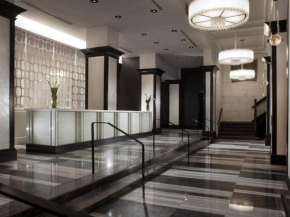Отель The Silversmith Hotel  Чикаго